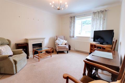 1 bedroom apartment for sale, Park Court, Ilfracombe, Devon, EX34