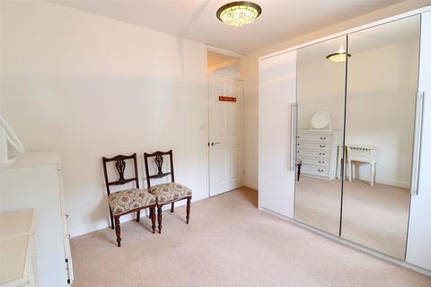 1 bedroom apartment for sale, Park Court, Ilfracombe, Devon, EX34