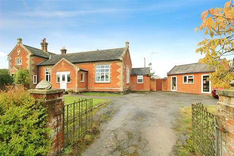 3 bedroom semi-detached house for sale, Dallinghoo, Woodbridge, Suffolk, IP13