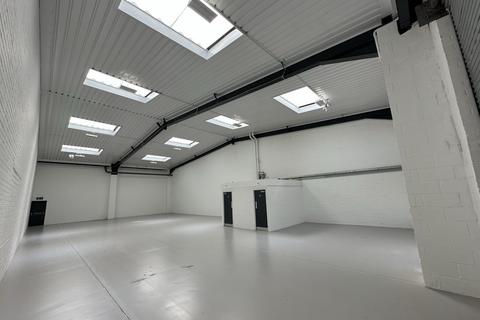 Industrial unit to rent, Hammonds Drive, Eastbourne BN23