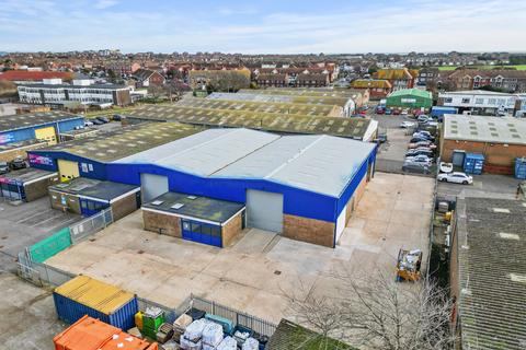 Industrial unit to rent, Birch Close, Eastbourne BN23