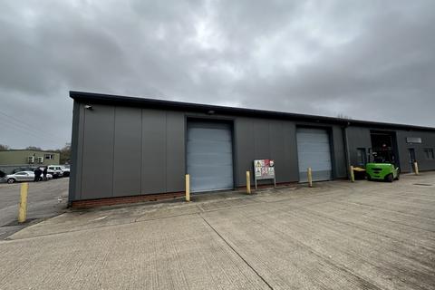 Industrial unit to rent, Golden Cross BN27