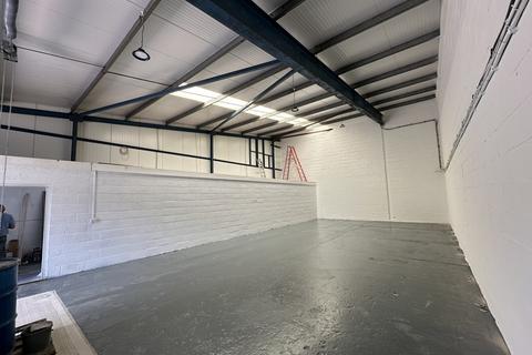 Industrial unit to rent, Golden Cross BN27