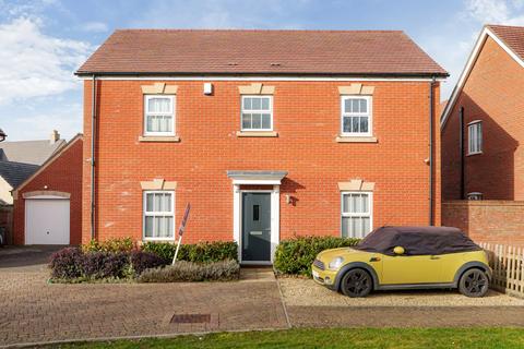 43 Badgers Drive, Wantage, OX12 9WJ