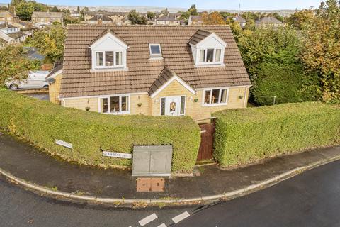 3 bedroom bungalow for sale, Dean Beck Avenue, West Yorkshire BD6