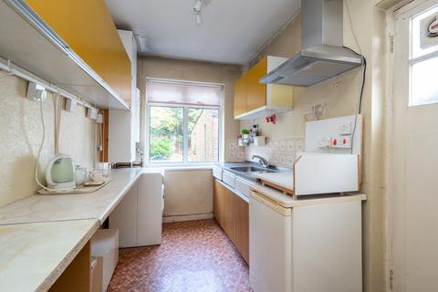 3 bedroom semi-detached house for sale, Quarry Park Road, Sutton SM1