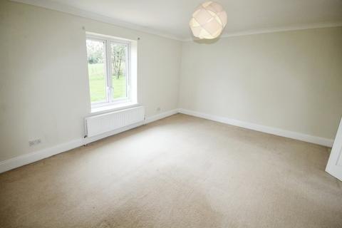 3 bedroom bungalow to rent, Gypsy Lane, Durham DL17