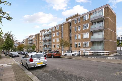 2 bedroom apartment to rent, Rayners Road, London SW15