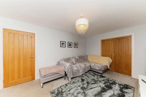 24 Bellflower Road, Grimsby, DN33 3AZ