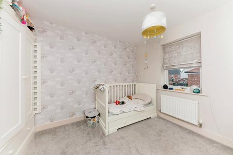 24 Bellflower Road, Grimsby, DN33 3AZ