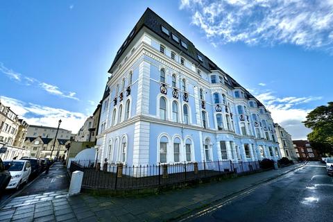 2 bedroom apartment for sale, St. Martins Avenue, North Yorkshire YO11