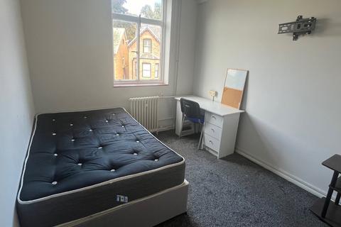 1 bedroom property for sale, Montgomery House, Manchester M16