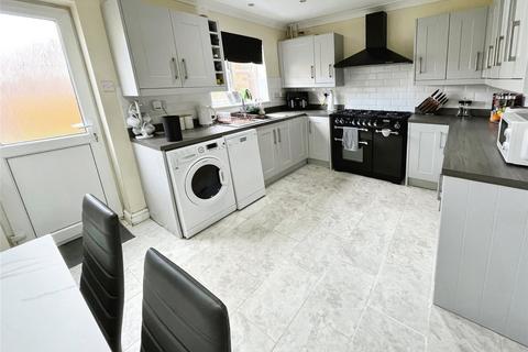 9 Milton Close, Cherry Willingham, Lincoln, LN3 4RA