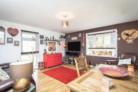 2 bedroom flat for sale, Langley Park Road, Sutton SM2