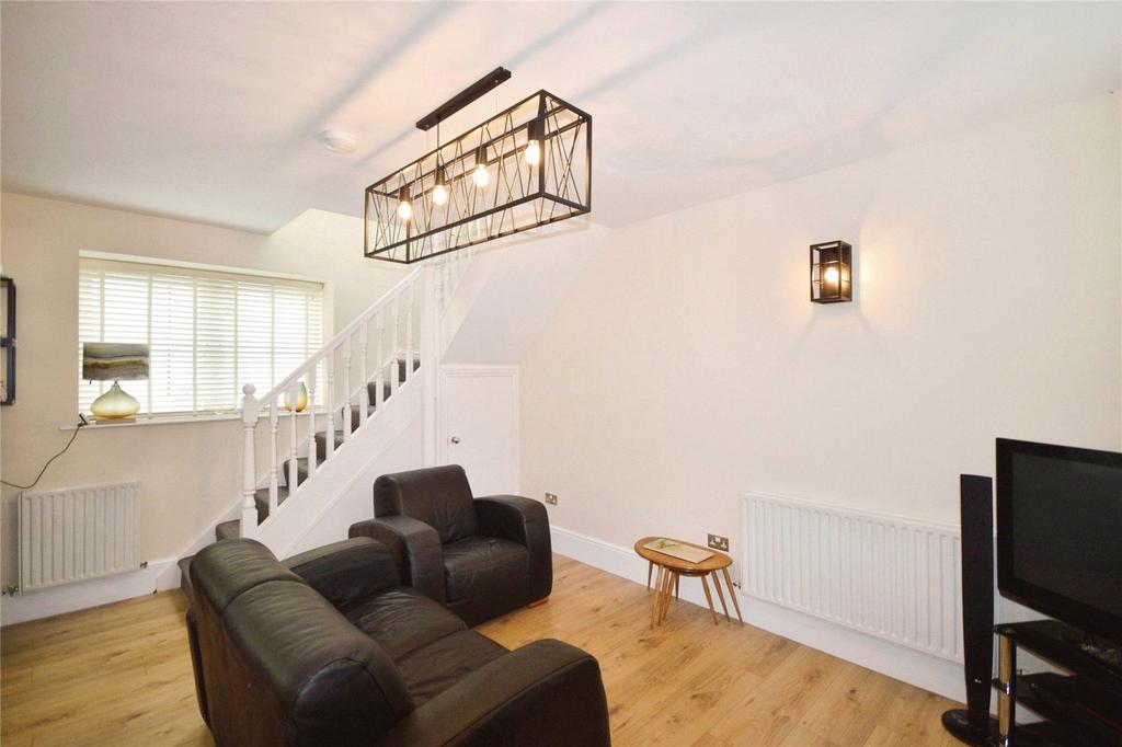 Catherine Street, Cumbria CA28 1 bed terraced house to rent £800 pcm