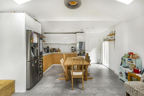8 Corn Lane, Trumpington, Cambridge, CB2 9NZ