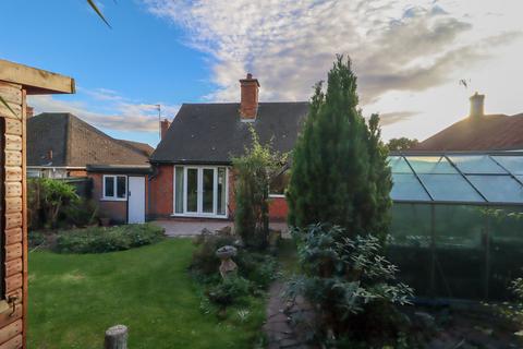 3 bedroom detached bungalow for sale, Park Road, Sileby, LE12