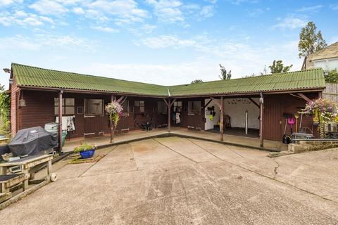 4 bedroom equestrian property for sale, Equestrian Facilities with High Quality Pasture Land