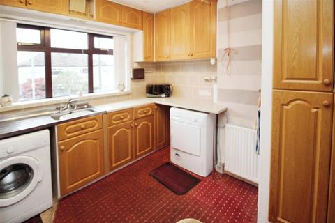 7 Kestrel Mount, Bradford, BD2 4EZ