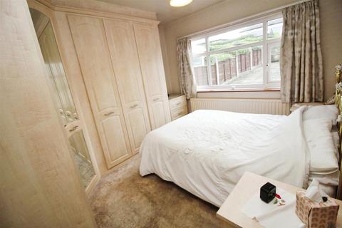 7 Kestrel Mount, Bradford, BD2 4EZ