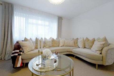 2 bedroom flat for sale, Horsenden Lane North, Greenford