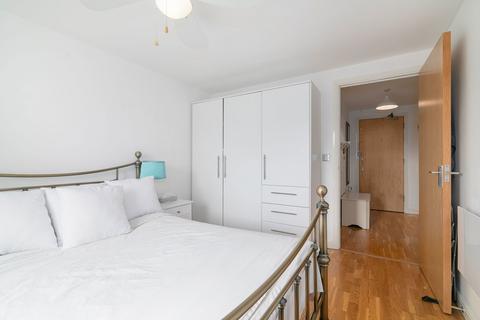 1 bedroom apartment for sale, Singapore Road, London W13