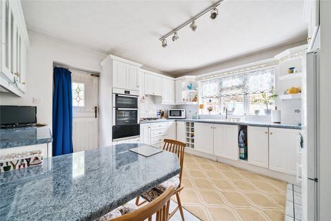 3 bedroom semi-detached house for sale, Robinsway, Hersham, Walton-on-Thames, KT12