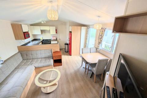 2 bedroom static caravan for sale, New Romney Holiday Park