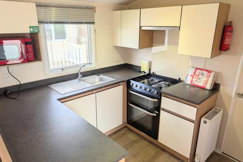 2 bedroom static caravan for sale, New Romney Holiday Park