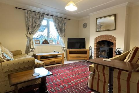 3 bedroom terraced house for sale, Shrewsbury Road, Cockshutt.