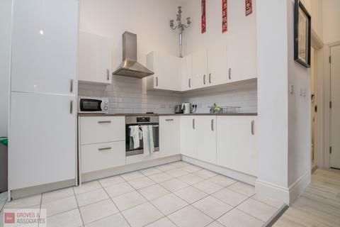 1 bedroom apartment for sale, The Boulton, Crocketts Lane, Smethwick, West Midlands