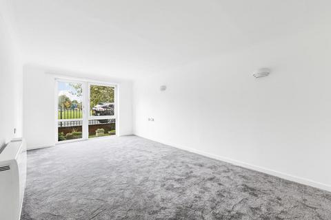 1 bedroom apartment for sale, Homecross House, 21 Fishers Lane, London, W4