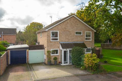 2 bedroom semi-detached house for sale, Washford Farm Road, Kingsnorth