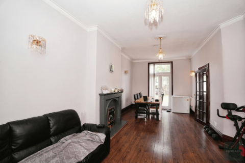 4 bedroom terraced house for sale, Endsleigh Gardens, ILFORD, IG1