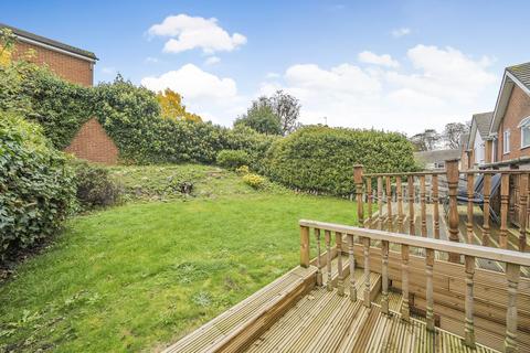 6 Oakham Drive, Bromley, BR2 0XE