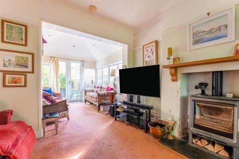 3 bedroom detached house for sale, Cheltenham Road, Evesham