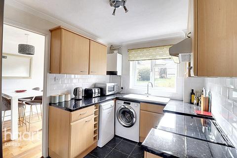 3 bedroom detached house for sale, Fiskerton Way, Oakwood