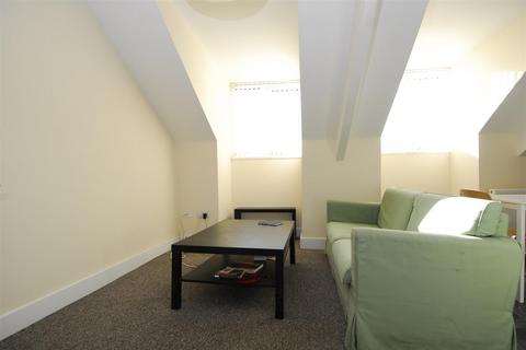 1 bedroom flat to rent, Woodland Terrace, Flat 6, Plymouth PL4