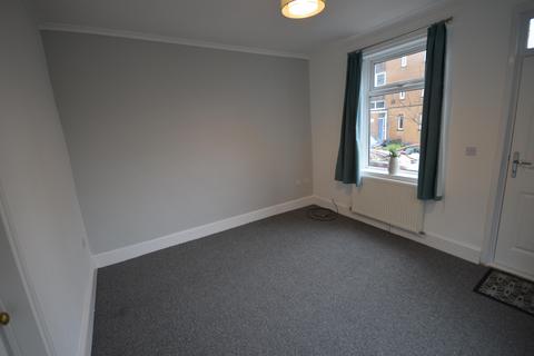 2 bedroom end of terrace house to rent, Burns Road, Sheffield, S6