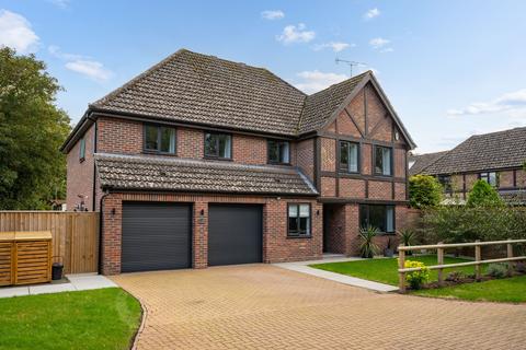 5 bedroom detached house for sale, Forest End, Newmarket CB8