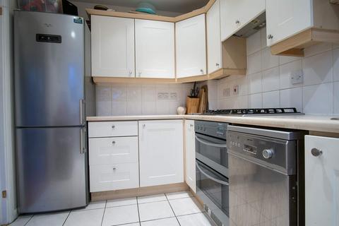 3 Cedar Drive, Witney, OX28 1EJ