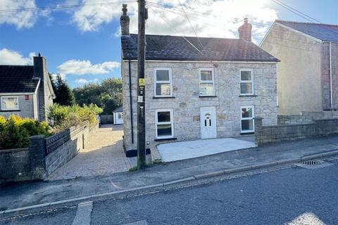 4 bedroom detached house for sale, Fore Street, Bugle, St. Austell