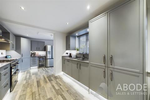9 Arundel Drive, Cheadle, Stoke-on-trent, ST10 1YX