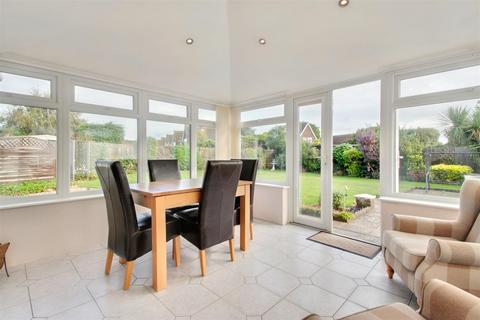 7 Hermione Close, Ferring, Worthing, BN12 6PZ