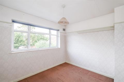 27a Woodland Road, Chingford, London, E4 7ET