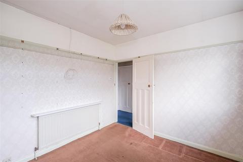 27a Woodland Road, Chingford, London, E4 7ET