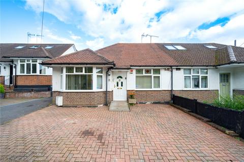 2 bedroom bungalow for sale, Green Lane, St. Albans, Hertfordshire