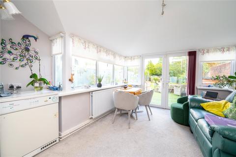 2 bedroom bungalow for sale, Green Lane, St. Albans, Hertfordshire