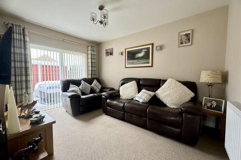 37 Burrs Road, Clacton-on-sea, CO15 4LE