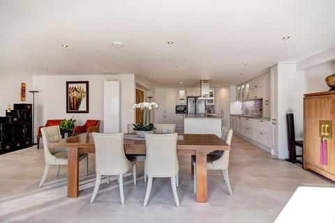 8, Picton Barns Ash Hey Lane, Picton, Chester, CH2 4HD